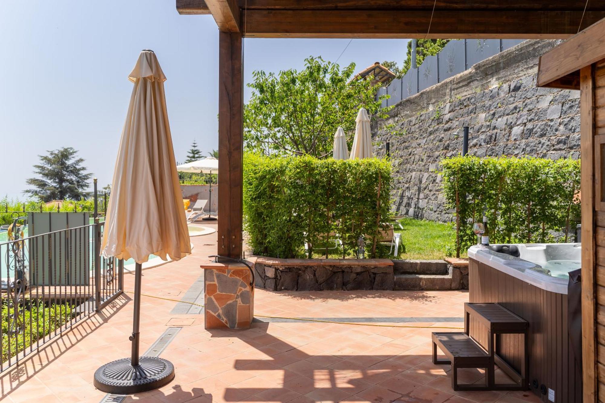 Etna Sunshine Rent Rooms Puntalazzo Kültér fotó