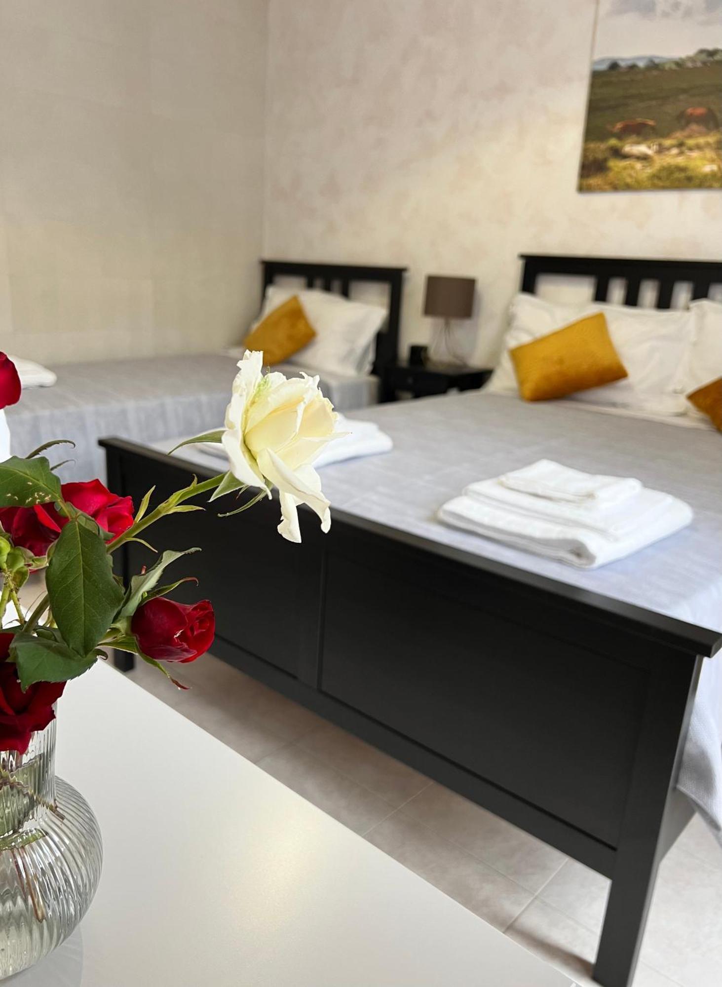 Etna Sunshine Rent Rooms Puntalazzo Kültér fotó